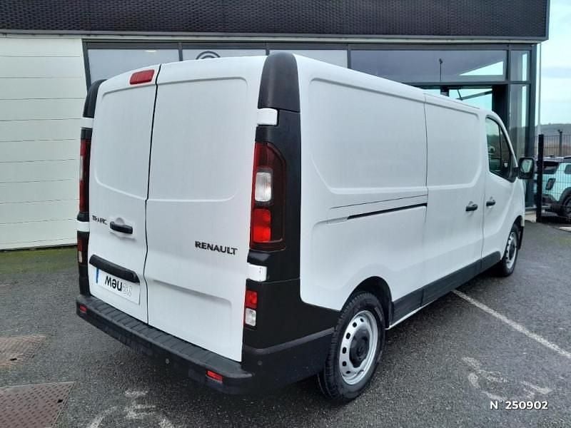 Occasion Renault Trafic 130 ch (95 kW) 2023 Blanc Monospace