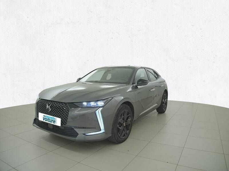 Gris Utilisé 2022 DS Automobiles DS4 Performance Berline | 24 990 € (Prix juste) - Image 1/3