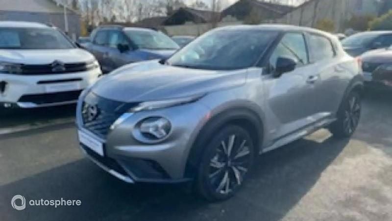 Gris perle / toit noir métallisé Utilisé 2022 Nissan Juke SUV | 23 999 € (Prix juste) - Image 1/4
