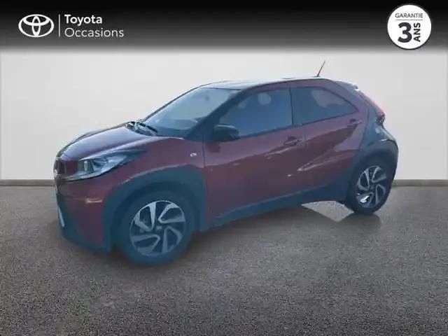 Noir Utilisé 2024 Toyota Aygo X Design SUV | 16 990 € - Image 1/4
