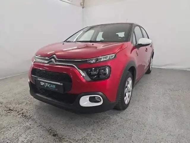 Rouge elixir (s) Occasion 2024 Citroën C3 PureTech Berline | 10 990 € (Bon prix) - Image 1/4