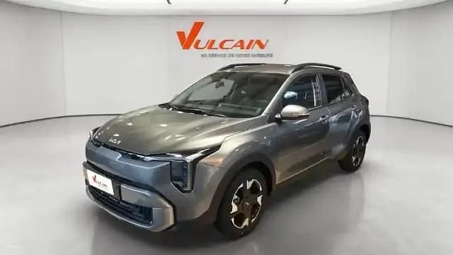 Astro grey Occasion 2025 Kia Stonic SUV | 24 990 € (Prix assez cher) - Image 1/4