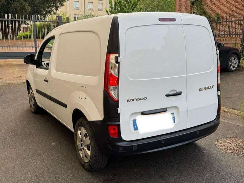 Image 4/4