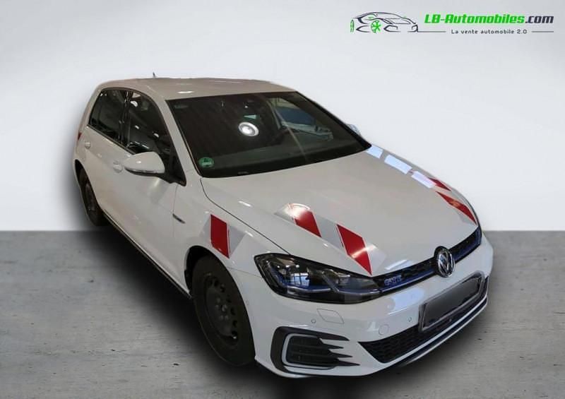 Utilisé 2020 VW Golf VII GTE Berline | 23 000 € (Bon prix) - Image 1/4
