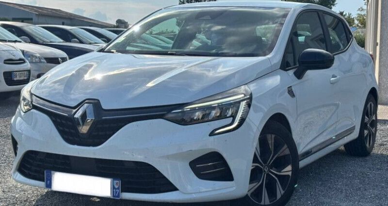 Utilisé 2021 Renault Clio V LIMITED Citadine | 9 990 € (Super prix) - Image 1/4