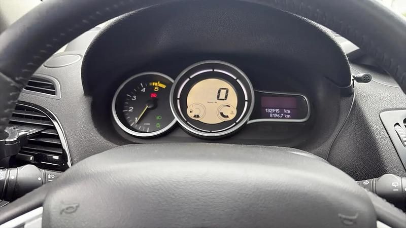 Utilisé 2010 Renault Mégane Coupé Dynamique Coupé | 4 800 € - Image 1/4