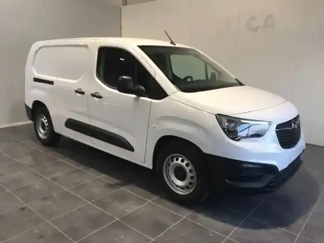 Blanc Utilisé 2023 Opel Combo-e Life Berline | 20 990 € - Image 1/4