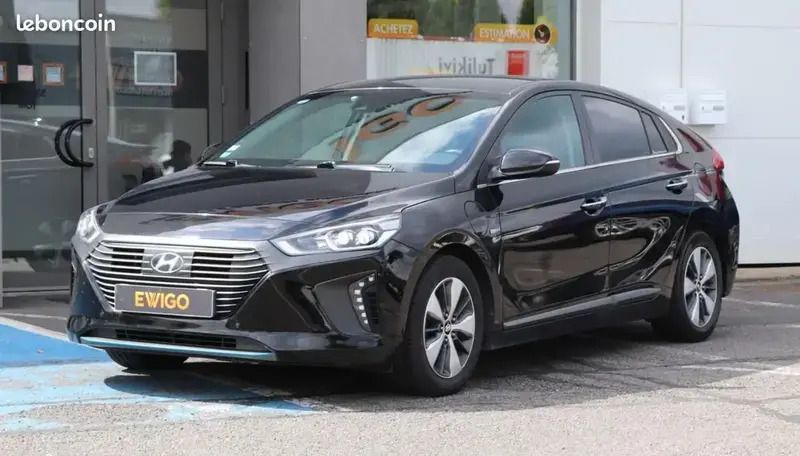 Gris Utilisé 2017 Hyundai Ioniq Berline | 13 390 € (Prix juste) - Image 1/4