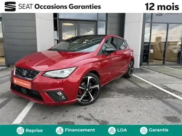 Rouge désir métal Occasion 2023 Seat Ibiza FR Berline | 22 980 € (Prix juste) - Image 1/4