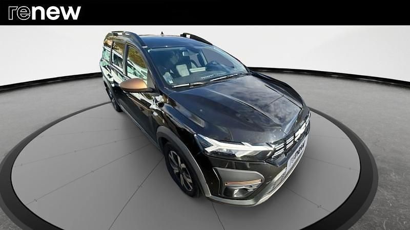 Gris Occasion 2023 Dacia Jogger Extreme Monospace | 20 590 € (Prix juste) - Image 1/4