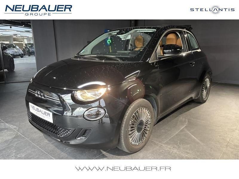 Onyx black pastel Utilisé 2021 Fiat 500e Cabriolet | 16 390 € (Bon prix) - Image 1/4