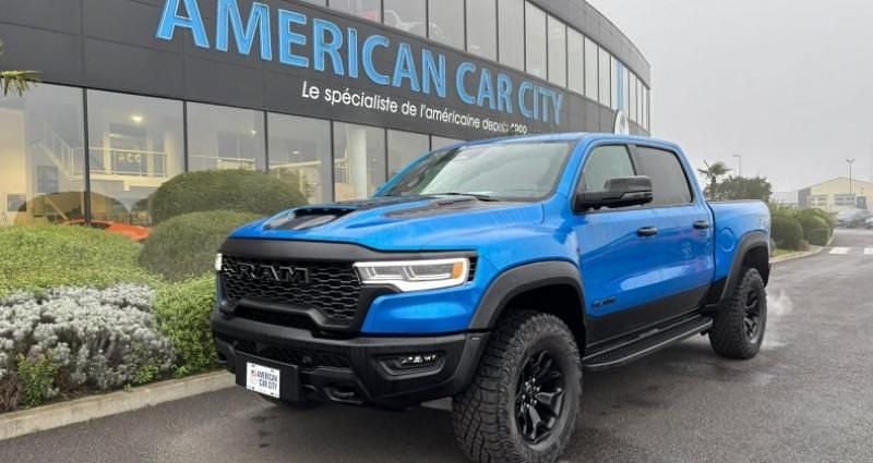 Rouge Nouvelle 2025 Dodge Ram Pick-up | 127 990 € - Image 1/4