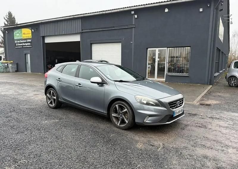 Occasion 2016 Volvo V40 Berline | 10 490 € (Bon prix) - Image 1/4