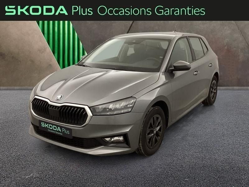 Gris graphite Occasion 2025 Skoda Fabia Selection Berline | 19 990 € (Prix juste) - Image 1/4