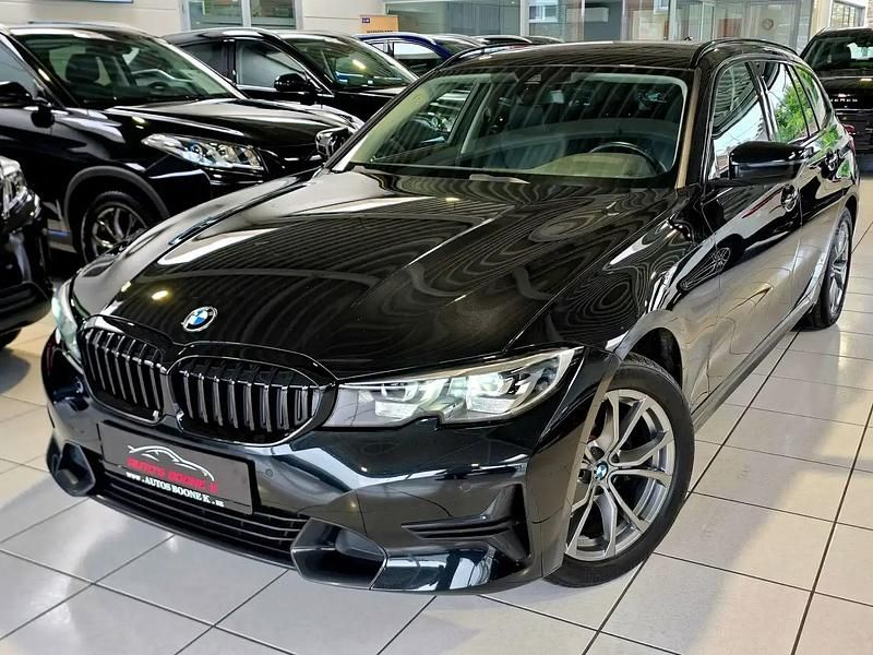 Noir Utilisé 2021 BMW 318 Sport Line Break | 22 950 € (Prix juste) - Image 1/4