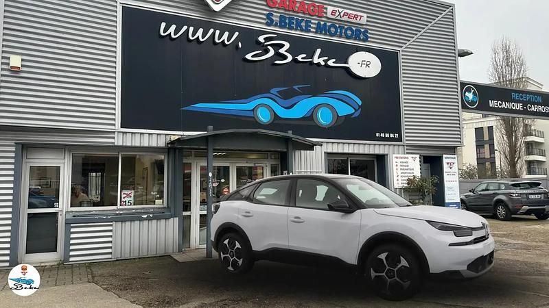 Blanc Utilisé 2025 Citroën C4 Berline | 19 378 € (Bon prix) - Image 1/4