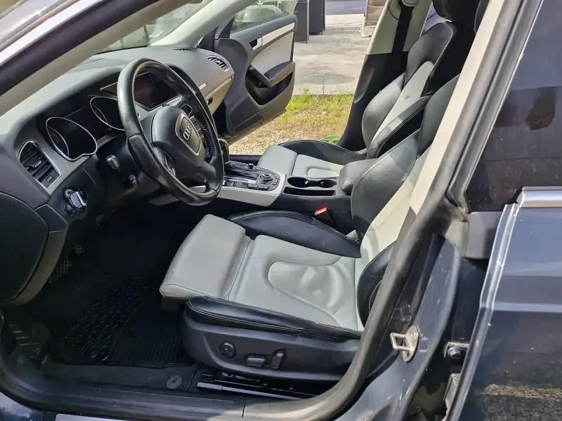 Bleu Utilisé 2010 Audi A5 Sport Coupé | 10 999 € - Image 1/4
