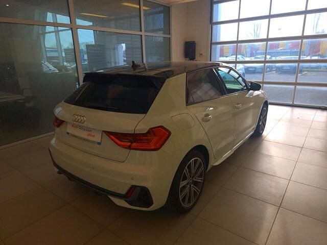 Occasion Audi A1 Sportback S-Line 110 ch (80 kW) 2021 Blanc glacier métallisé Citadine