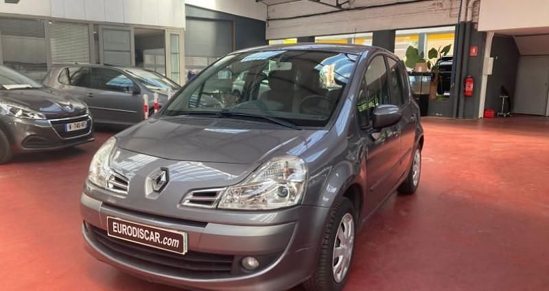 Utilisé 2011 Renault Grand Modus Monospace | 6 990 € - Image 1/4