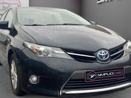 Toyota Auris Hybrid