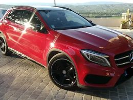 Mercedes GLA220