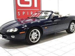 Jaguar XK8