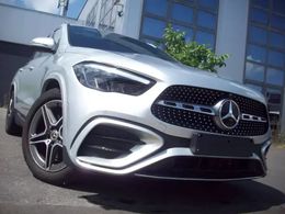 Mercedes GLA220