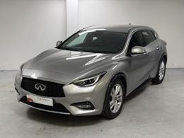 Infiniti Q30