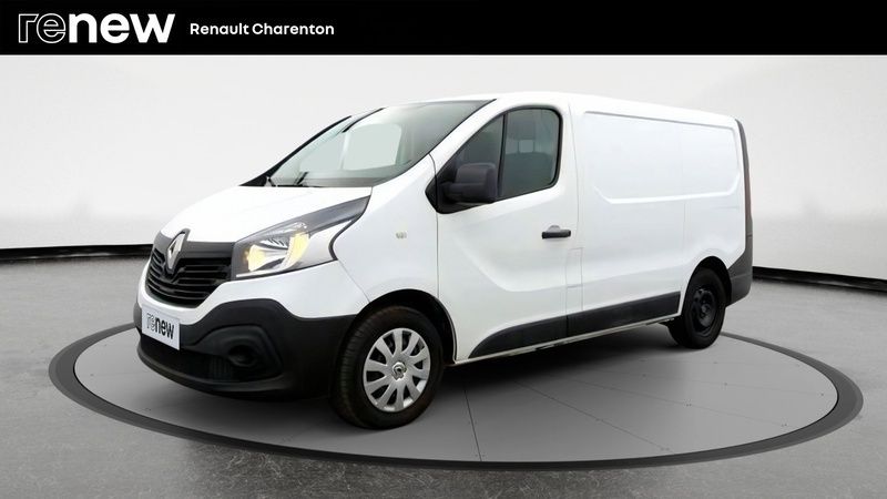 Blanc Utilisé 2018 Renault Trafic Van | 15 990 € (Super prix) - Image 1/4