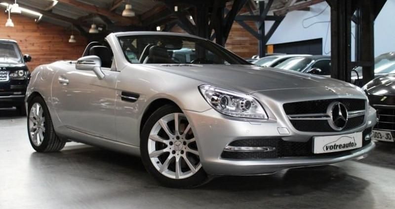 Utilisé 2012 Mercedes SLK250 Cabriolet | 20 900 € - Image 1/4