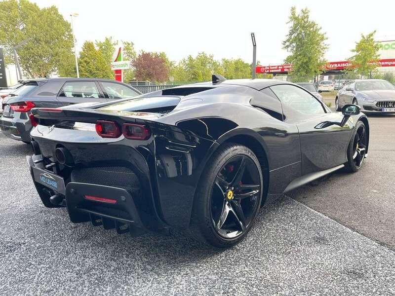 Occasion Ferrari SF90 780 ch (573 kW) 2021 Noir Coupé
