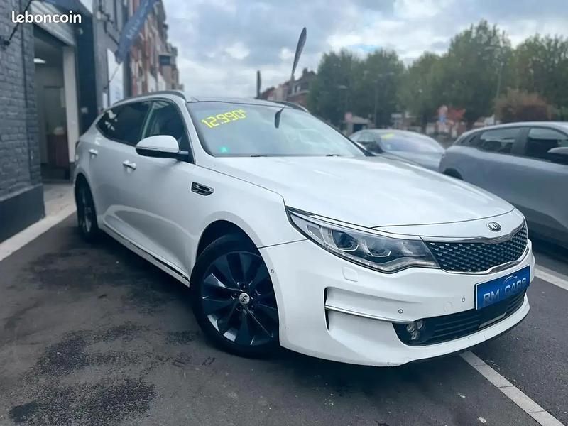 Blanc Utilisé 2017 Kia Optima GT-Line Break | 12 990 € - Image 1/4