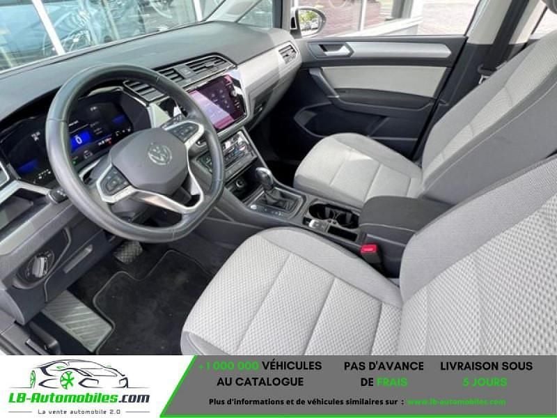 Utilisé 2023 VW Touran Monospace | 33 700 € (Prix juste) - Image 1/4