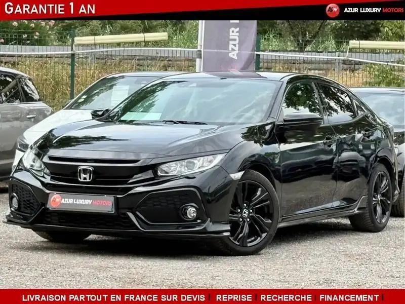 Noir Utilisé 2019 Honda Civic Dynamic Berline | 15 490 € (Prix juste) - Image 1/4