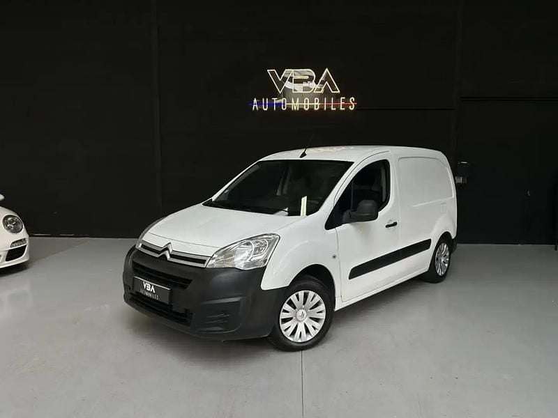 Blanc Utilisé 2017 Citroën Berlingo Monospace | 7 990 € (Prix cher) - Image 1/4
