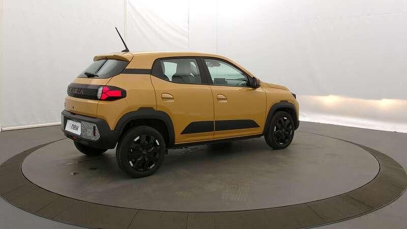 Occasion Dacia Spring Extreme 47 kW (65 ch) 2024 Beige Citadine