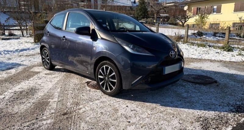 Occasion 2016 Toyota Aygo X-play Citadine | 6 490 € (Super prix) - Image 1/4