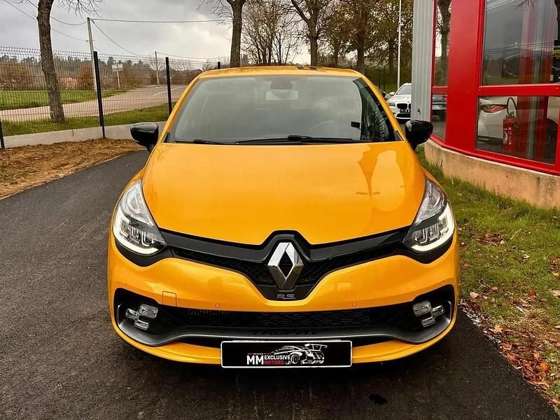 Occasion Renault Clio IV Trophy 220 ch (161 kW) 2017 Jaune Berline