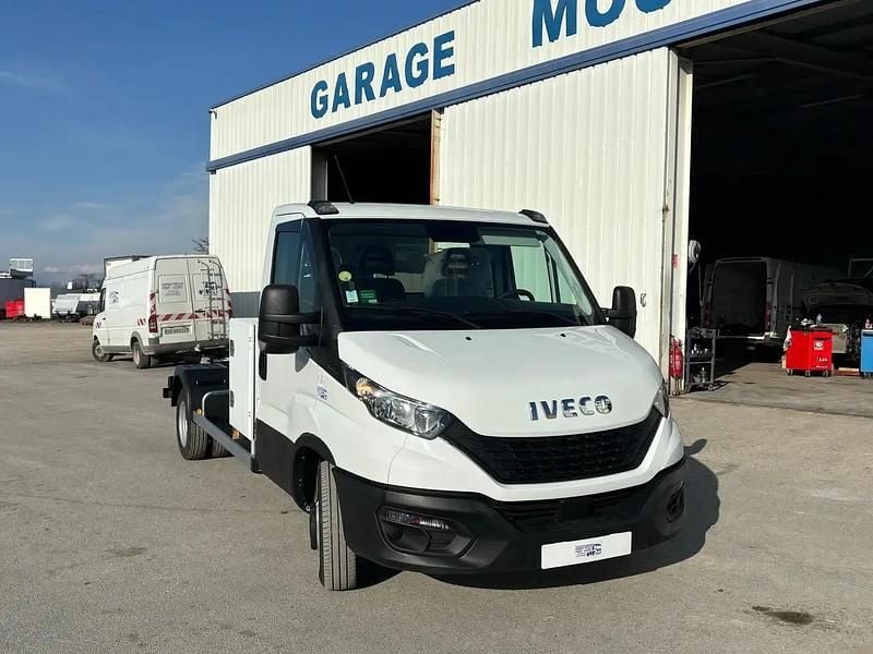 Occasion Iveco Daily 156 ch (114 kW) 2021 Blanc Van
