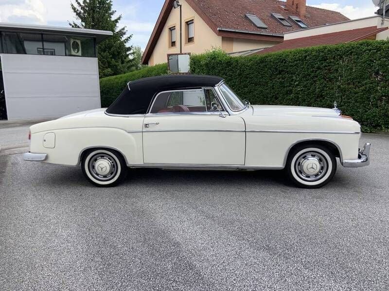 Occasion Mercedes 220 101 ch (74 kW) 1957 Blanc Cabriolet
