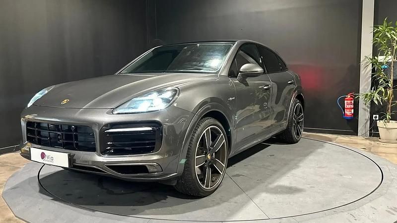 Gris Occasion 2022 Porsche Cayenne SUV | 85 990 € (Prix assez cher) - Image 1/4