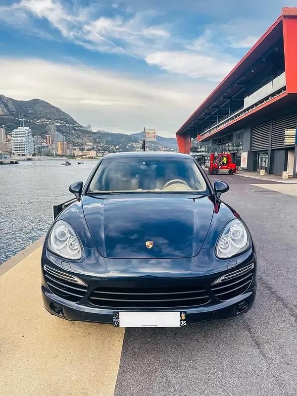 Utilisé 2012 Porsche Cayenne SUV | 30 000 € (Prix assez cher) - Image 1/4