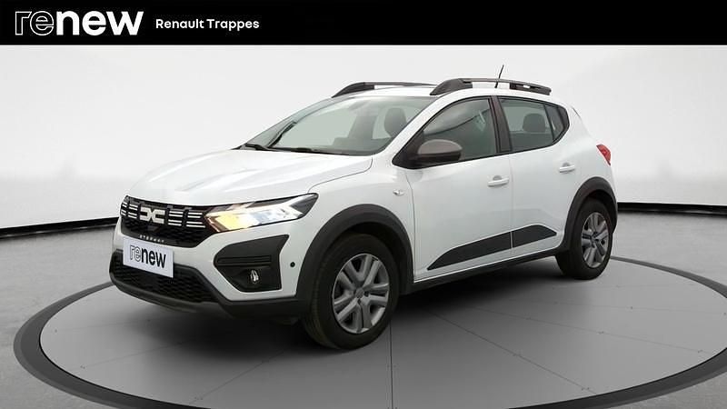 Blanc Occasion 2023 Dacia Sandero Expression Citadine | 14 680 € (Prix juste) - Image 1/4