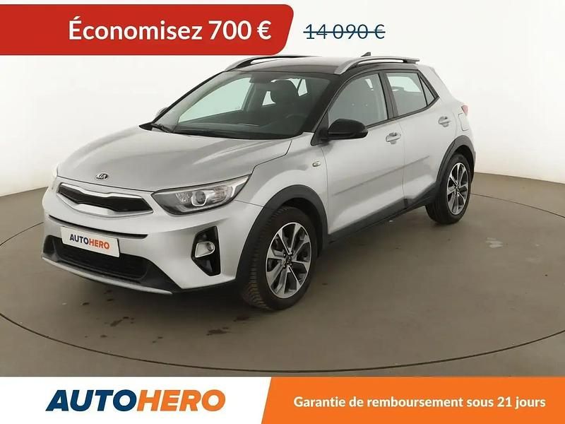 Gris Utilisé 2020 Kia Stonic SUV | 13 390 € (Prix juste) - Image 1/2