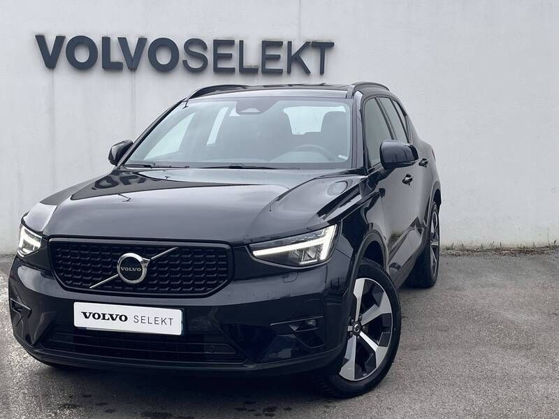 Noir Utilisé 2024 Volvo XC40 Ultra SUV | 37 880 € - Image 1/3