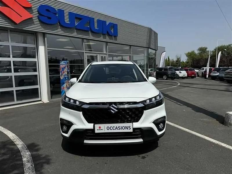 Blanc Nouvelle 2025 Suzuki SX4 S-Cross SUV | 26 490 € (Super prix) - Image 1/4