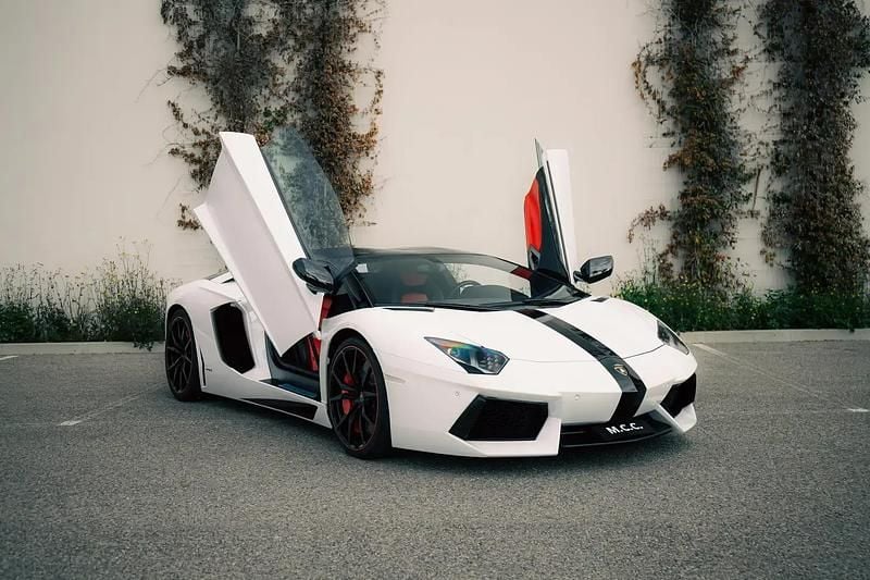 Occasion Lamborghini Aventador 700 ch (514 kW) 2014 Blanc Cabriolet
