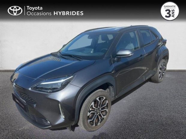 Gris Utilisé 2023 Toyota Yaris Hybrid Design | 23 390 € (Prix juste) - Image 1/4