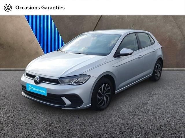 Utilisé 2023 VW Polo Life | 19 484 € (Prix juste) - Image 1/4