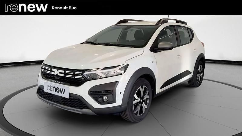 Blanc Utilisé 2023 Dacia Sandero Expression Citadine | 14 290 € (Prix juste) - Image 1/4